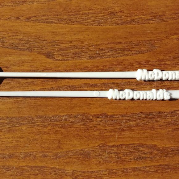 Set of 2 McDonald's Vintage Spoons. - Picture 3 of 3
